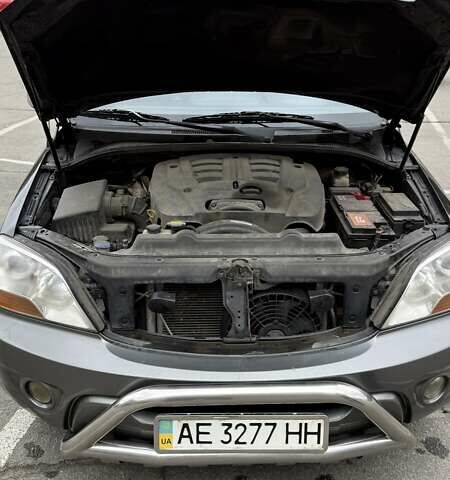 Чорний Кіа Соренто, об'ємом двигуна 2.5 л та пробігом 220 тис. км за 7000 $, фото 14 на Automoto.ua