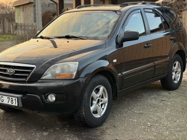 Черный Киа Соренто, объемом двигателя 2.5 л и пробегом 290 тыс. км за 5200 $, фото 4 на Automoto.ua
