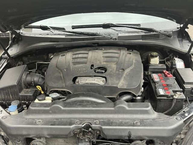 Чорний Кіа Соренто, об'ємом двигуна 2.5 л та пробігом 240 тис. км за 7400 $, фото 6 на Automoto.ua