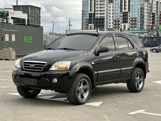 Черный Киа Соренто, объемом двигателя 2.5 л и пробегом 300 тыс. км за 5499 $, фото 12 на Automoto.ua