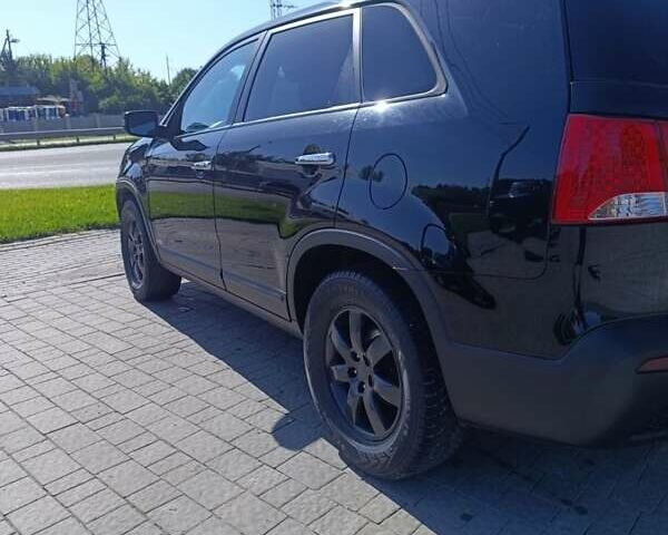 Черный Киа Соренто, объемом двигателя 2.36 л и пробегом 221 тыс. км за 9500 $, фото 15 на Automoto.ua