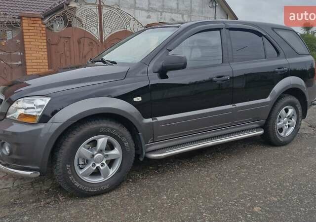 Чорний Кіа Соренто, об'ємом двигуна 2.5 л та пробігом 208 тис. км за 7800 $, фото 11 на Automoto.ua