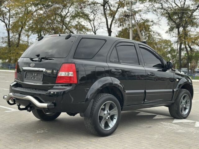 Черный Киа Соренто, объемом двигателя 2.5 л и пробегом 300 тыс. км за 5399 $, фото 7 на Automoto.ua