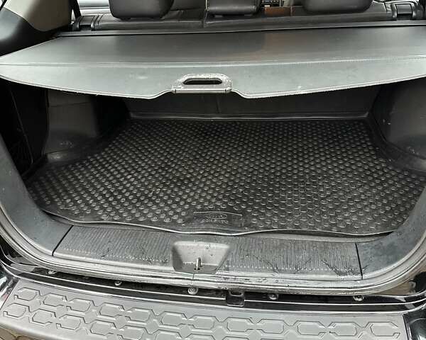 Черный Киа Соренто, объемом двигателя 2.5 л и пробегом 199 тыс. км за 10350 $, фото 9 на Automoto.ua