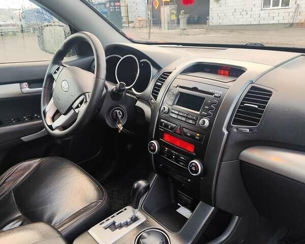 Киа Соренто 2009 в Жашкове на Automoto.ua Черный Киа Соренто, объемом двигателя 2.2 л и пробегом 600 тыс. км за 10000 $, фото 2 на Automoto.ua