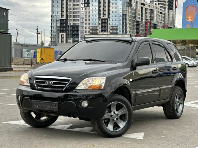 Черный Киа Соренто, объемом двигателя 2.5 л и пробегом 300 тыс. км за 5499 $, фото 1 на Automoto.ua