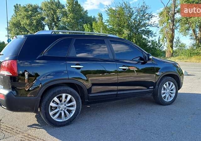 Черный Киа Соренто, объемом двигателя 2.2 л и пробегом 170 тыс. км за 12200 $, фото 3 на Automoto.ua