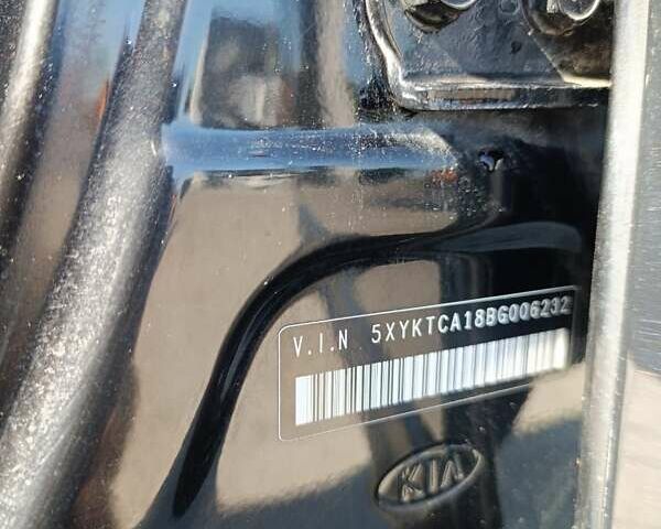 Черный Киа Соренто, объемом двигателя 2.36 л и пробегом 235 тыс. км за 8700 $, фото 24 на Automoto.ua