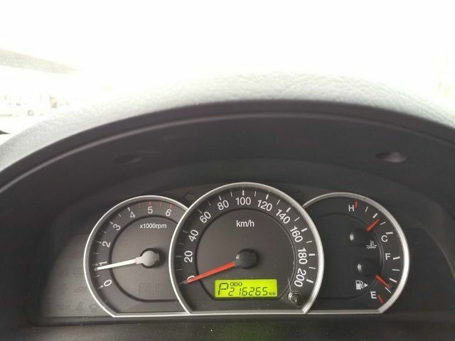 Чорний Кіа Соренто, об'ємом двигуна 2.5 л та пробігом 217 тис. км за 3600 $, фото 10 на Automoto.ua