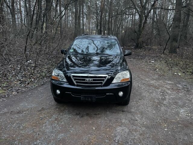 Черный Киа Соренто, объемом двигателя 2.5 л и пробегом 200 тыс. км за 5200 $, фото 2 на Automoto.ua