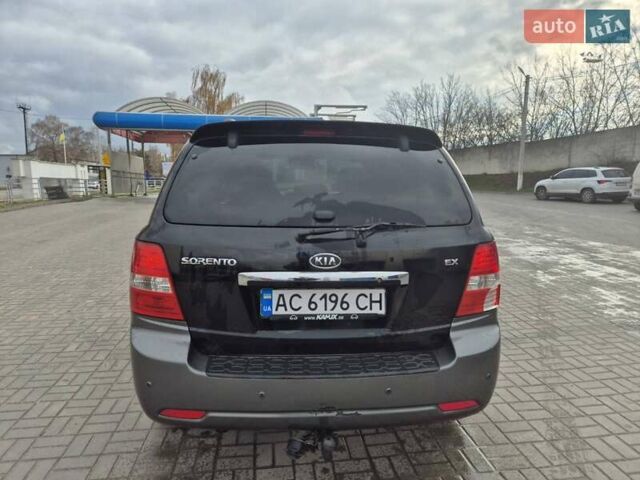 Черный Киа Соренто, объемом двигателя 2.5 л и пробегом 350 тыс. км за 3700 $, фото 2 на Automoto.ua