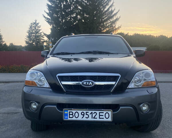 Чорний Кіа Соренто, об'ємом двигуна 2.5 л та пробігом 267 тис. км за 7600 $, фото 28 на Automoto.ua