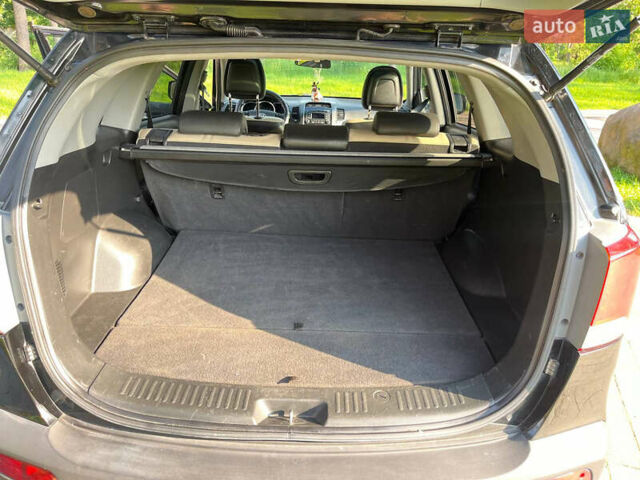 Черный Киа Соренто, объемом двигателя 2.2 л и пробегом 312 тыс. км за 11500 $, фото 14 на Automoto.ua