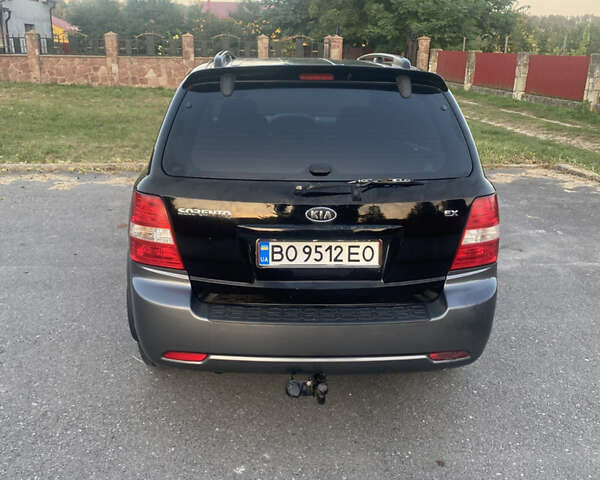 Чорний Кіа Соренто, об'ємом двигуна 2.5 л та пробігом 267 тис. км за 7600 $, фото 5 на Automoto.ua