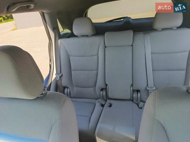 Черный Киа Соренто, объемом двигателя 2.36 л и пробегом 221 тыс. км за 9500 $, фото 17 на Automoto.ua