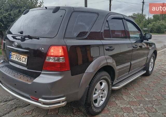 Чорний Кіа Соренто, об'ємом двигуна 2.5 л та пробігом 208 тис. км за 7800 $, фото 13 на Automoto.ua