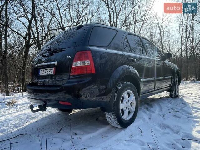 Черный Киа Соренто, объемом двигателя 2.5 л и пробегом 321 тыс. км за 5555 $, фото 5 на Automoto.ua