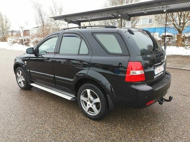 Чорний Кіа Соренто, об'ємом двигуна 2.5 л та пробігом 217 тис. км за 3600 $, фото 6 на Automoto.ua