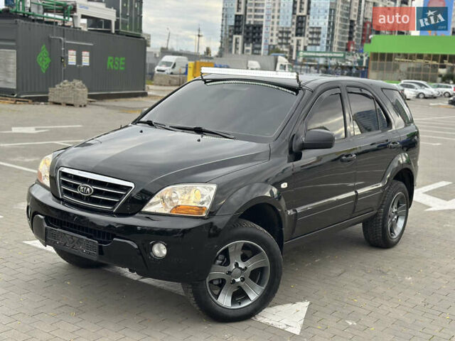 Черный Киа Соренто, объемом двигателя 2.5 л и пробегом 299 тыс. км за 5399 $, фото 12 на Automoto.ua