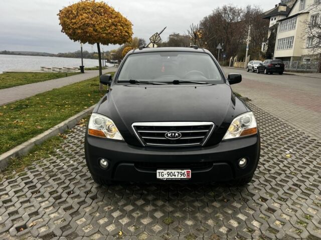 Черный Киа Соренто, объемом двигателя 2.5 л и пробегом 3 тыс. км за 7142 $, фото 2 на Automoto.ua