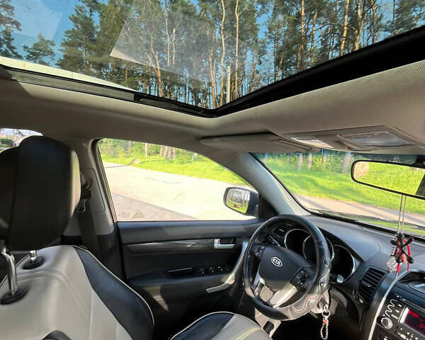 Черный Киа Соренто, объемом двигателя 2.2 л и пробегом 312 тыс. км за 11500 $, фото 11 на Automoto.ua