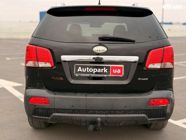 Черный Киа Соренто, объемом двигателя 2.2 л и пробегом 204 тыс. км за 12990 $, фото 9 на Automoto.ua