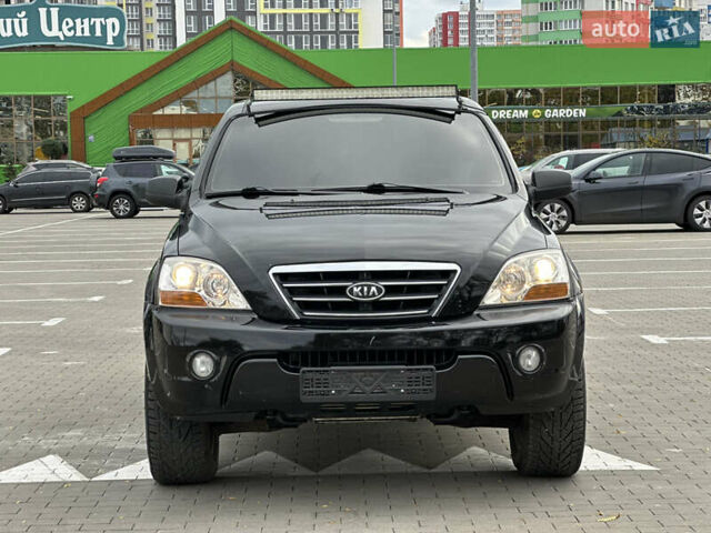 Черный Киа Соренто, объемом двигателя 2.5 л и пробегом 299 тыс. км за 5399 $, фото 5 на Automoto.ua