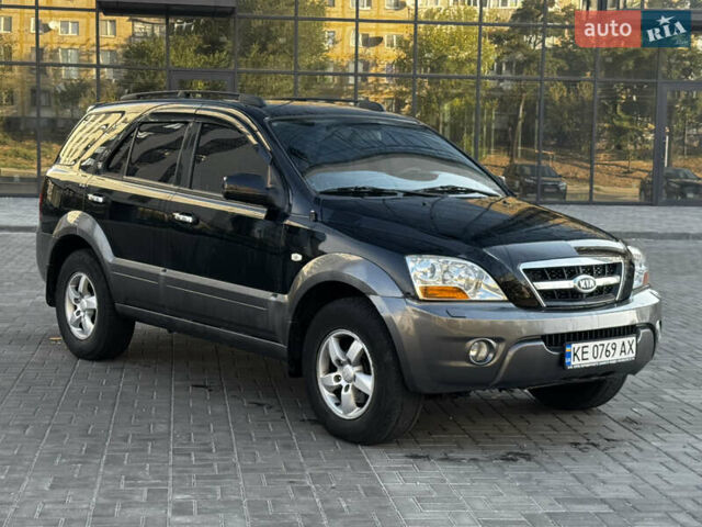 Чорний Кіа Соренто, об'ємом двигуна 2.5 л та пробігом 310 тис. км за 6900 $, фото 2 на Automoto.ua