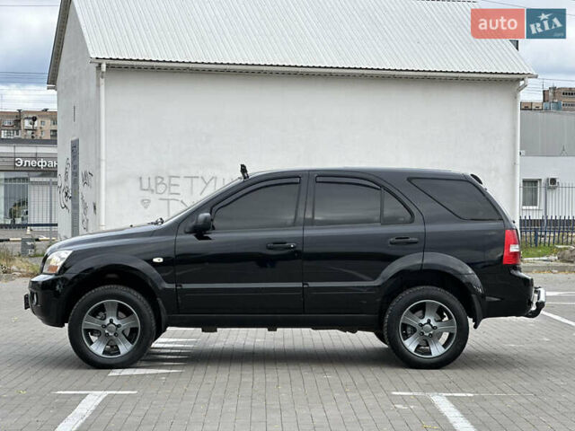 Черный Киа Соренто, объемом двигателя 2.5 л и пробегом 299 тыс. км за 5399 $, фото 13 на Automoto.ua