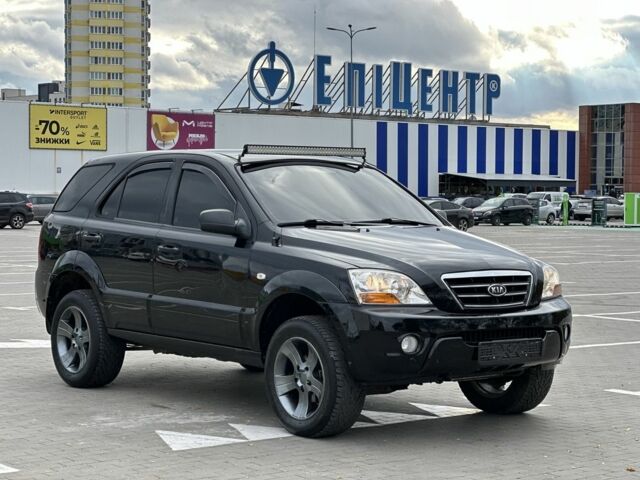 Черный Киа Соренто, объемом двигателя 2.5 л и пробегом 300 тыс. км за 5499 $, фото 10 на Automoto.ua