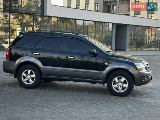 Чорний Кіа Соренто, об'ємом двигуна 2.5 л та пробігом 310 тис. км за 6900 $, фото 3 на Automoto.ua