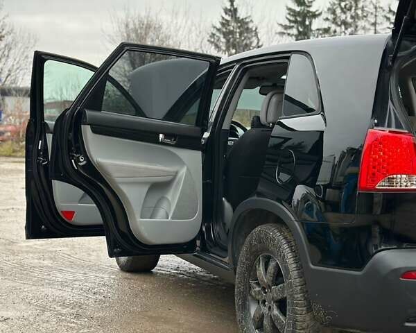 Черный Киа Соренто, объемом двигателя 2.36 л и пробегом 235 тыс. км за 8700 $, фото 38 на Automoto.ua