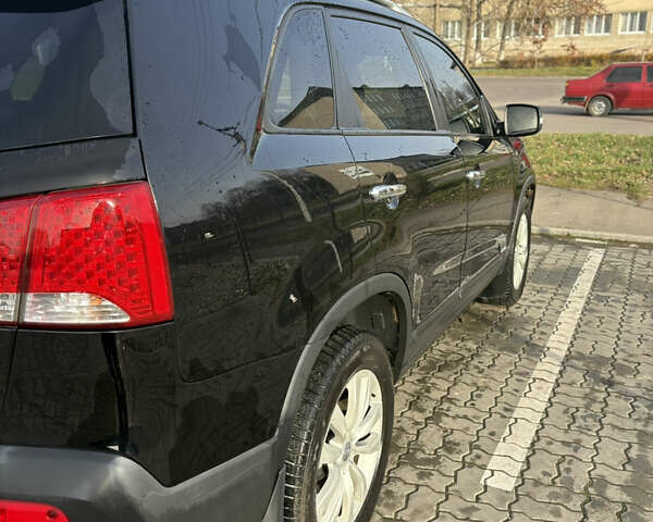 Чорний Кіа Соренто, об'ємом двигуна 2.2 л та пробігом 270 тис. км за 11650 $, фото 4 на Automoto.ua