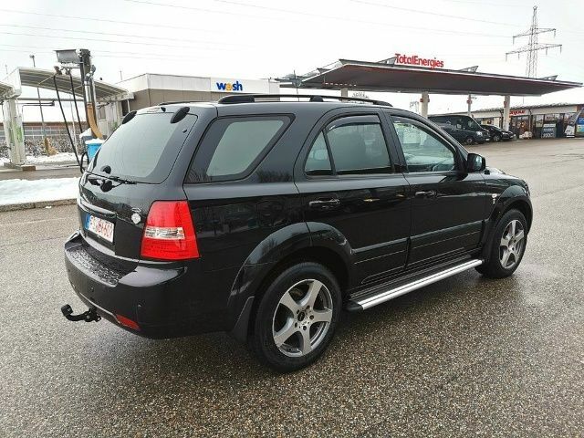 Чорний Кіа Соренто, об'ємом двигуна 2.5 л та пробігом 217 тис. км за 3600 $, фото 5 на Automoto.ua