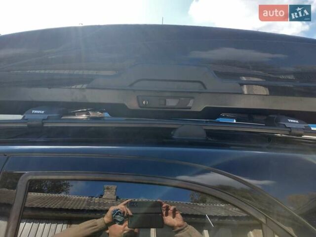 Черный Киа Соренто, объемом двигателя 2.5 л и пробегом 197 тыс. км за 10000 $, фото 2 на Automoto.ua