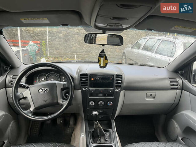 Кіа Соренто 2009 у Корсунь-Шевченковском на Automoto.ua Чорний Кіа Соренто, об'ємом двигуна 2.5 л та пробігом 249 тис. км за 8900 $, фото 24 на Automoto.ua