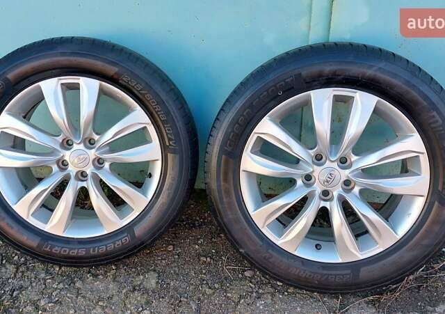 Черный Киа Соренто, объемом двигателя 2.2 л и пробегом 254 тыс. км за 13900 $, фото 42 на Automoto.ua