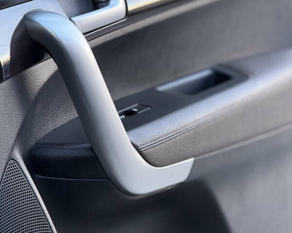 Чорний Кіа Соренто, об'ємом двигуна 2.2 л та пробігом 266 тис. км за 12850 $, фото 43 на Automoto.ua