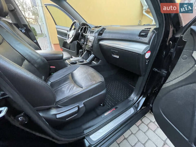 Черный Киа Соренто, объемом двигателя 2.2 л и пробегом 197 тыс. км за 12499 $, фото 57 на Automoto.ua