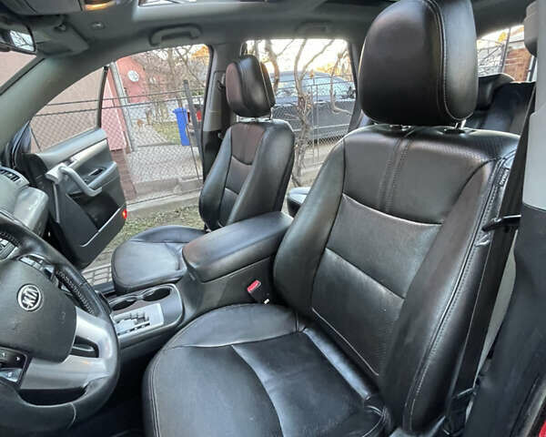 Черный Киа Соренто, объемом двигателя 2.2 л и пробегом 197 тыс. км за 12499 $, фото 67 на Automoto.ua