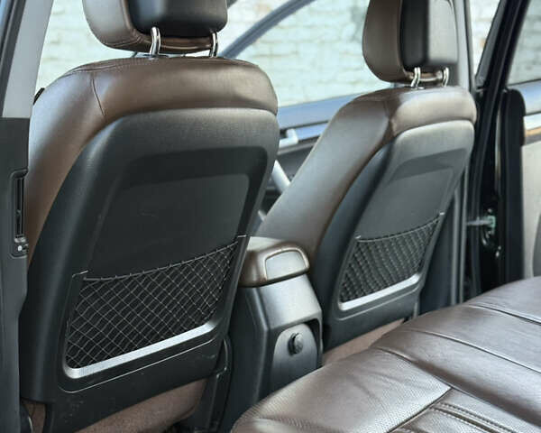 Чорний Кіа Соренто, об'ємом двигуна 2.2 л та пробігом 266 тис. км за 12850 $, фото 63 на Automoto.ua