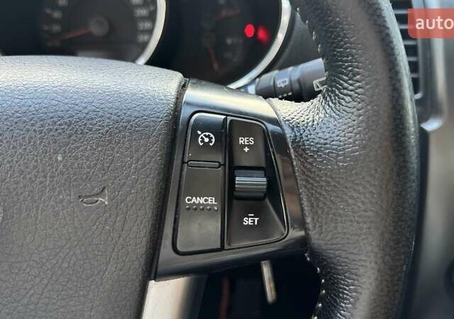 Черный Киа Соренто, объемом двигателя 2.2 л и пробегом 248 тыс. км за 12300 $, фото 13 на Automoto.ua
