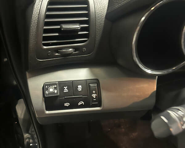 Чорний Кіа Соренто, об'ємом двигуна 2.4 л та пробігом 260 тис. км за 11000 $, фото 7 на Automoto.ua