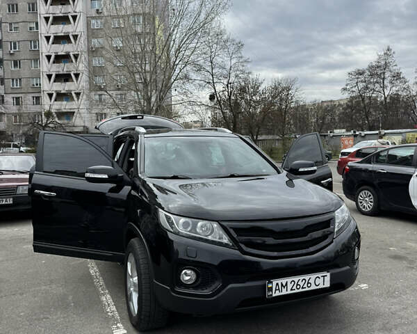 Черный Киа Соренто, объемом двигателя 2.2 л и пробегом 240 тыс. км за 15000 $, фото 7 на Automoto.ua