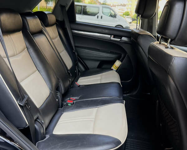 Черный Киа Соренто, объемом двигателя 2.2 л и пробегом 236 тыс. км за 12699 $, фото 30 на Automoto.ua