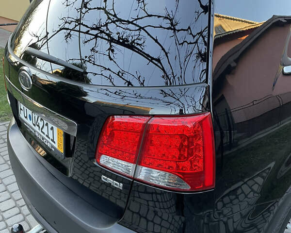 Черный Киа Соренто, объемом двигателя 2.2 л и пробегом 197 тыс. км за 12499 $, фото 18 на Automoto.ua