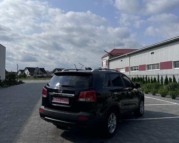 Черный Киа Соренто, объемом двигателя 2.2 л и пробегом 200 тыс. км за 12200 $, фото 6 на Automoto.ua