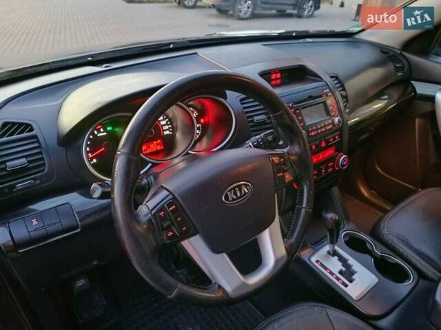 Черный Киа Соренто, объемом двигателя 2.2 л и пробегом 220 тыс. км за 12400 $, фото 53 на Automoto.ua