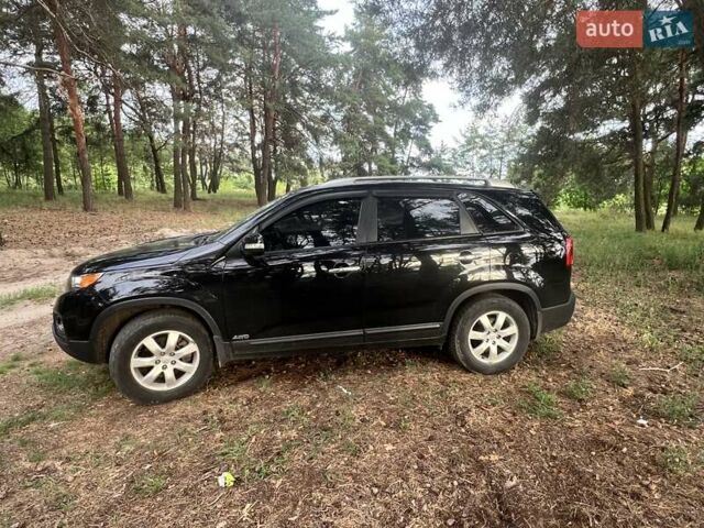 Чорний Кіа Соренто, об'ємом двигуна 2.2 л та пробігом 183 тис. км за 12800 $, фото 3 на Automoto.ua