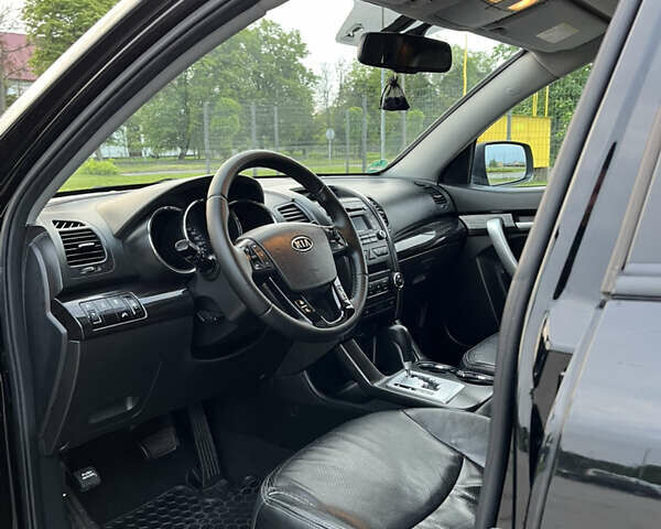 Черный Киа Соренто, объемом двигателя 2.2 л и пробегом 219 тыс. км за 12550 $, фото 14 на Automoto.ua